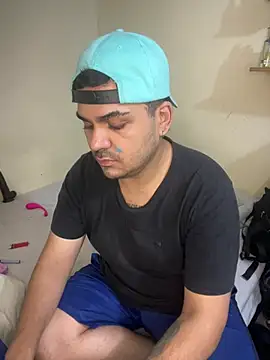 LatinBearX Webcam-Show
