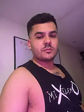 Webkamerová show LatinBearX