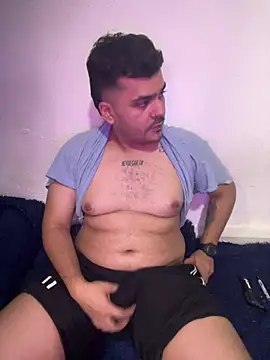 Webkamerová show LatinBearX