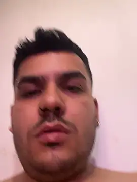 LatinBearXn Webbikameraesitys