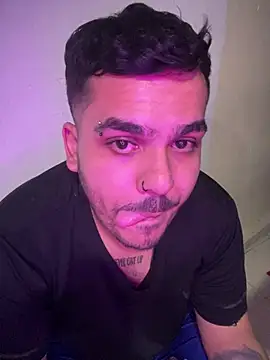 LatinBearX's Webcam Show
