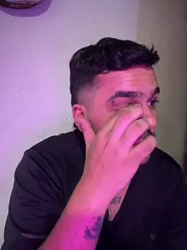 LatinBearX Webcamshow