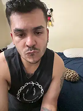 Show de LatinBearX na webcam