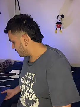 Show de LatinBearX na webcam