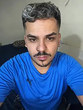 LatinBearX's Webcam Show