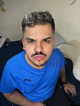 Webkamerová show LatinBearX