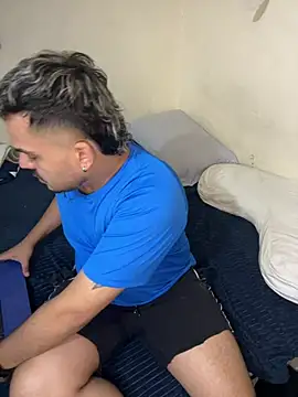 Show de LatinBearX na webcam