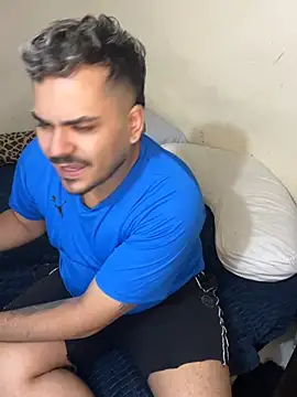 Show de LatinBearX na webcam