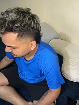 Webkamerová show LatinBearX