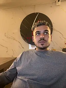 LatinBearX Webcam show