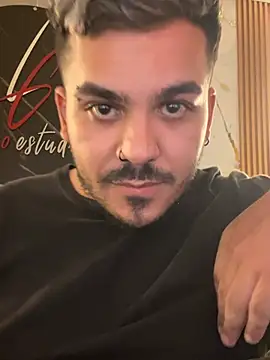 LatinBearX Webcamshow