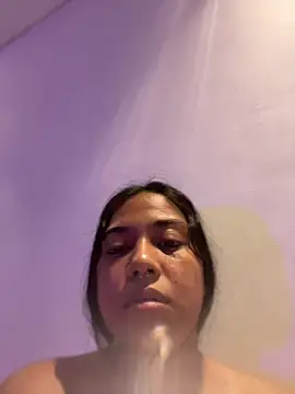 aly_nicc Live Chatraum