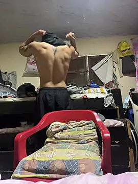 valdren_vylord Show Webcam