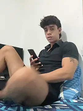 valdren_vylord Show in webcam
