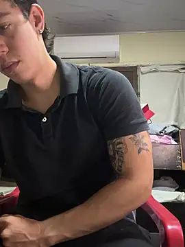 valdren_vylord Webcam Show