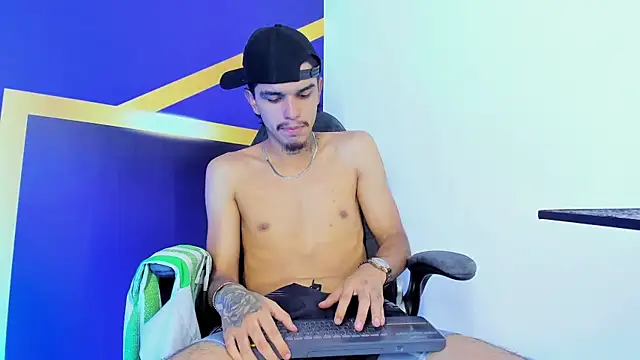 tayson_rigs Webcam Show