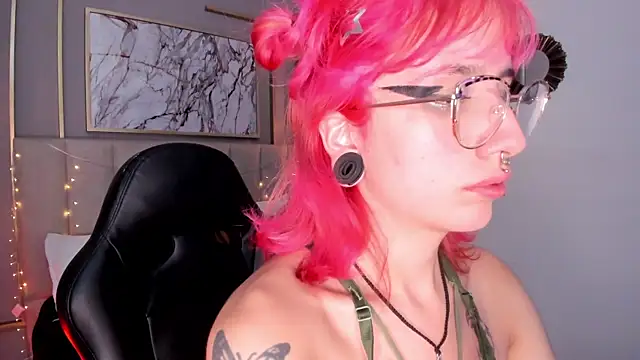 Alice__Moon__ live XXX chat