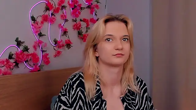 AleshaDute Webcam Show