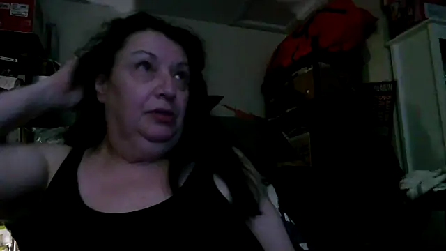 shadowdashlyla's Webcam Show