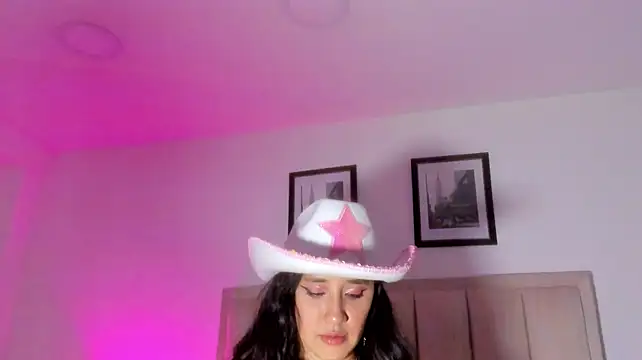 CatalinaSaanz_ 现场XXX聊天