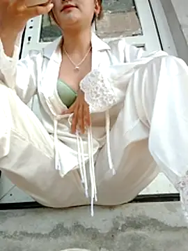 Anna_88 网络视讯表演