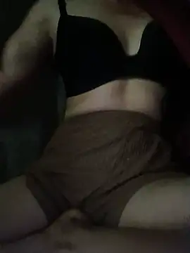 Rosie-loveU- Show in webcam