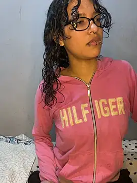 عرض كام crystilove69