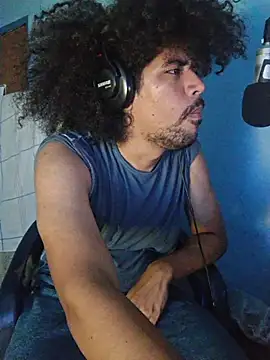 AfroxOriental webkamerás műsora