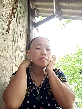 lylai18n Live chat-huone