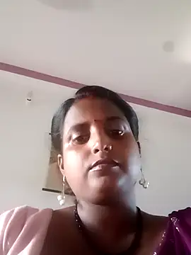 Mnisha6619 XXX чат на живо