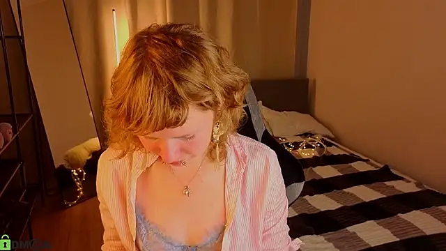 VioletDesiree – webcam-show