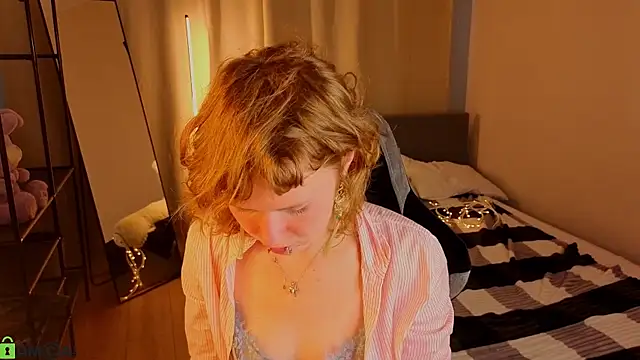 VioletDesireen Webbikameraesitys
