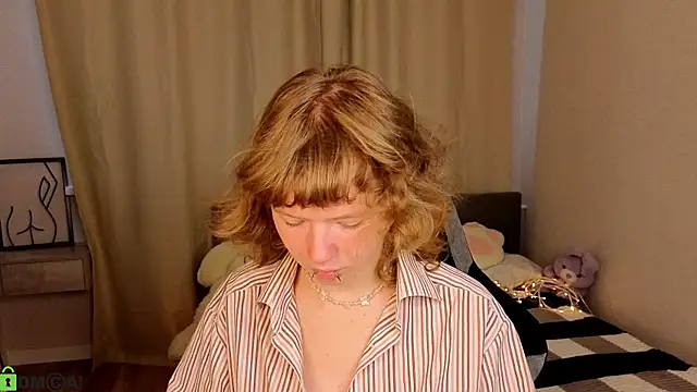 VioletDesiree's Webcam Show