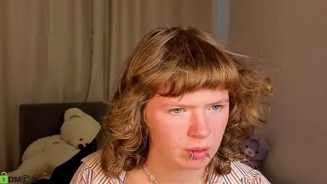 VioletDesiree Webcam-Show