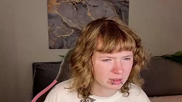 VioletDesiree Chat XXX in diretta