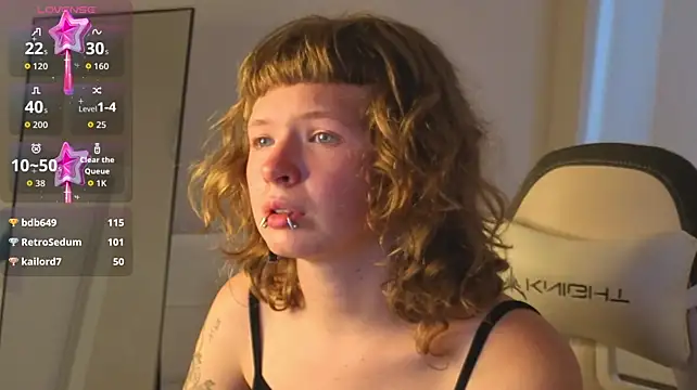 VioletDesiree Chat XXX live