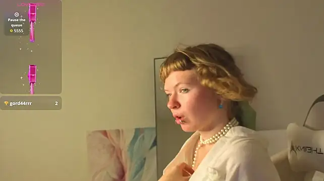 VioletDesiree Live XXX-chat