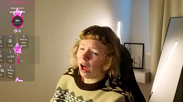 Chat +18 de VioletDesiree ao vivo