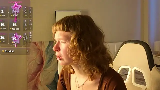 Pokazy przed kamerką – VioletDesiree