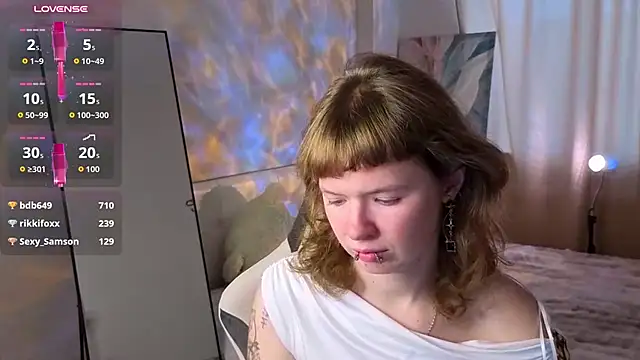Chat XXX en directo de VioletDesiree