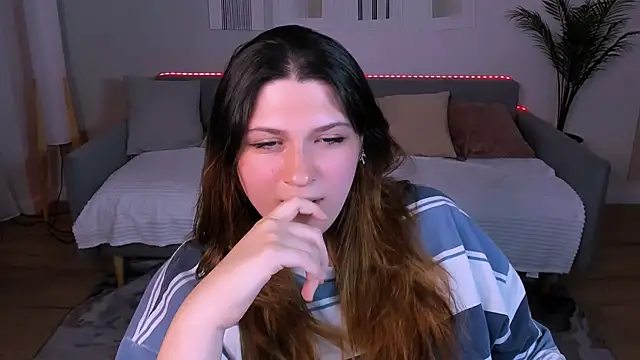 Chatroom XXX en direct de FieryMilena
