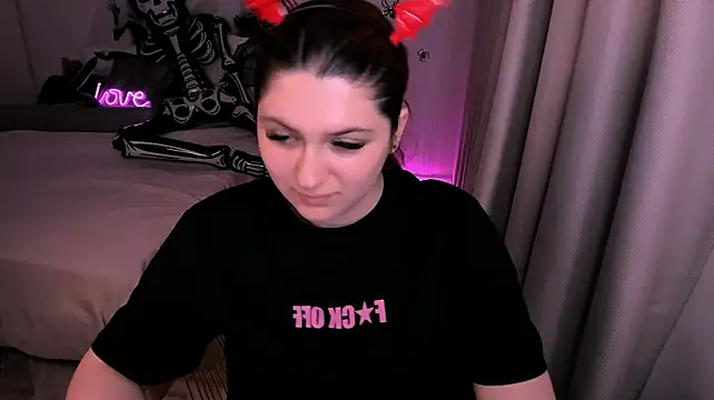 FieryMilena Chat XXX in diretta
