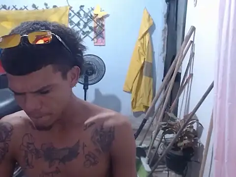 Show de MASTER420TATTO na webcam