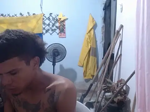 Webkamerová show MASTER420TATTO