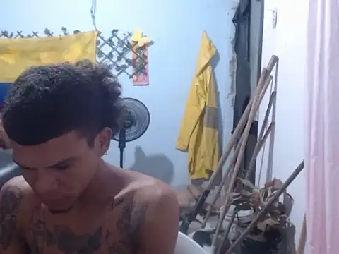 Webkamerová show MASTER420TATTO