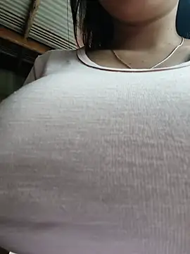 Chat +18 de Nikky_NK ao vivo