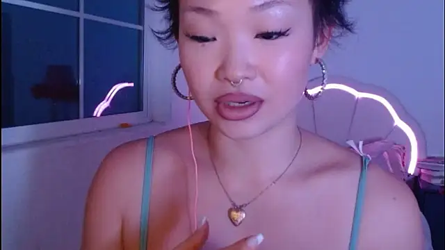 LLspinzz's Webcam Show