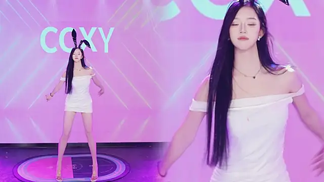 CCXY-02 Show Webcam