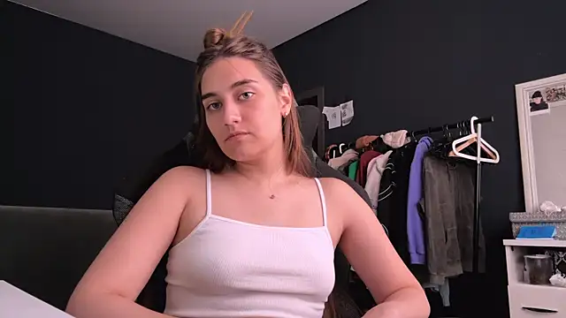 ManieCrippen's Webcam Show