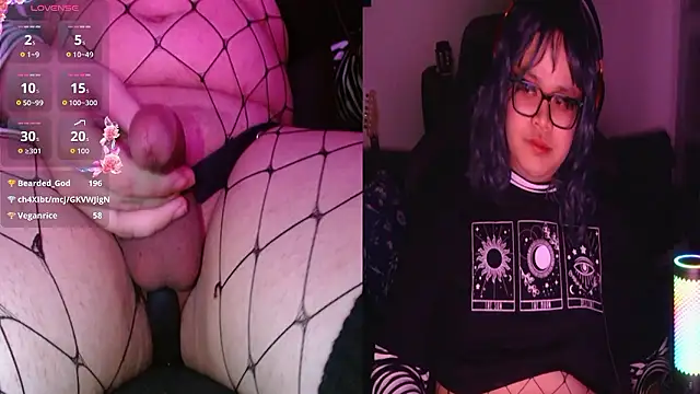 JaneDoeUwU Show in webcam